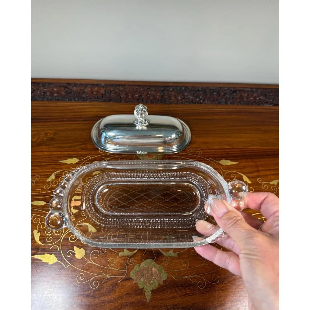 Vintage 1847 Rogers Bros Butter Dish •‎ Silverplate Lid & Pressed Glass Base